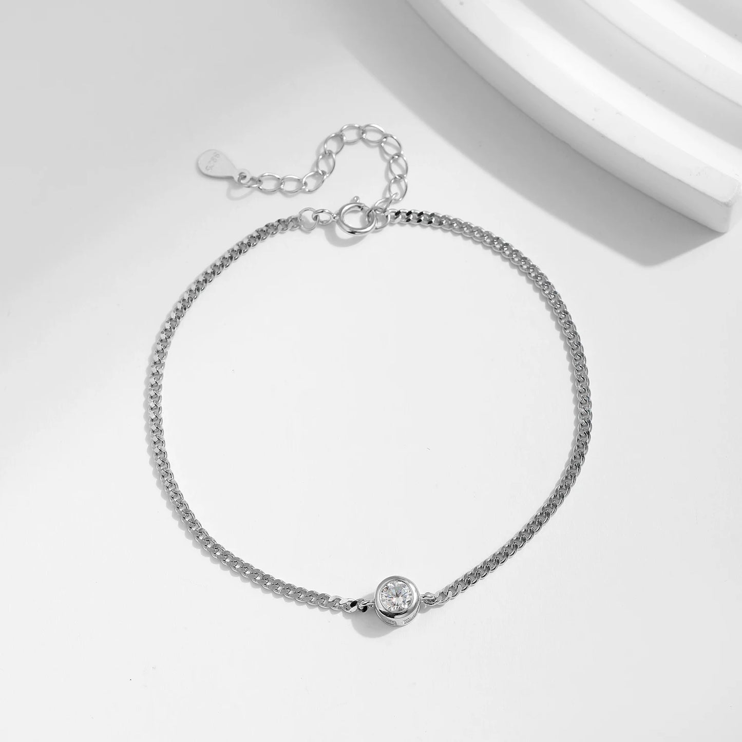 Lustrous Bond Bracelet