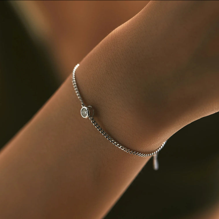 Lustrous Bond Bracelet